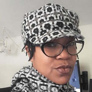 Meet your Posher, Seana